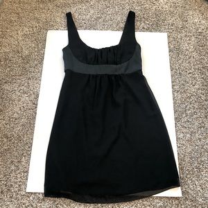 Black mini dress size 5 - Guess
